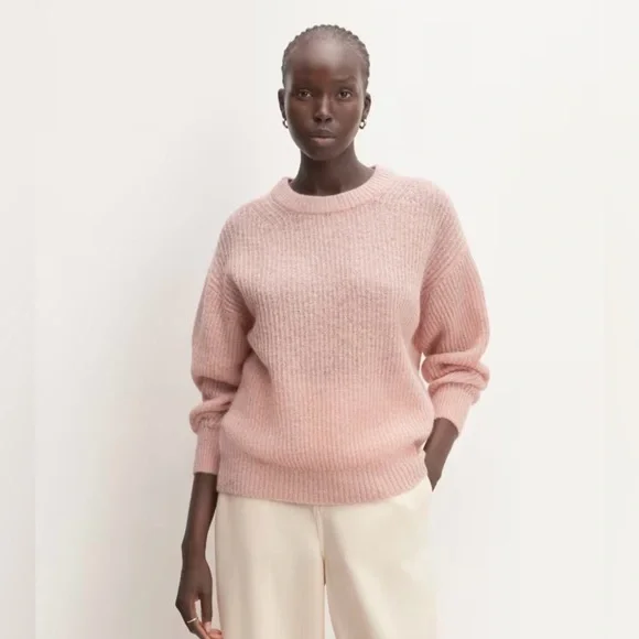 Everlane Oversized Alpaca Crewneck - Picture 2 of 13